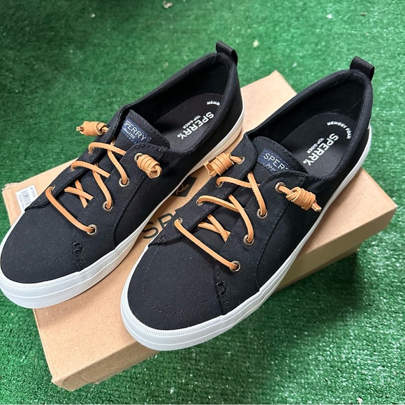 Sperry Shoes - NWT Sperry Women's Size 11 Black Pier Wave Canvas Sneaker